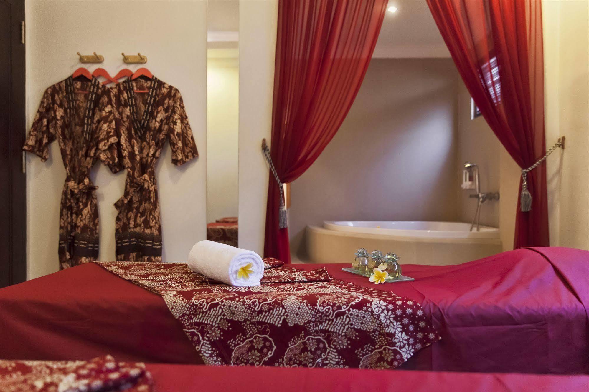 Capital O 2114 Grand Jimbaran Boutique Hotel Luaran gambar